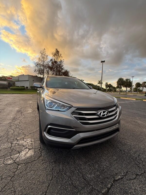 2018 Hyundai Santa Fe Sport - Image 6