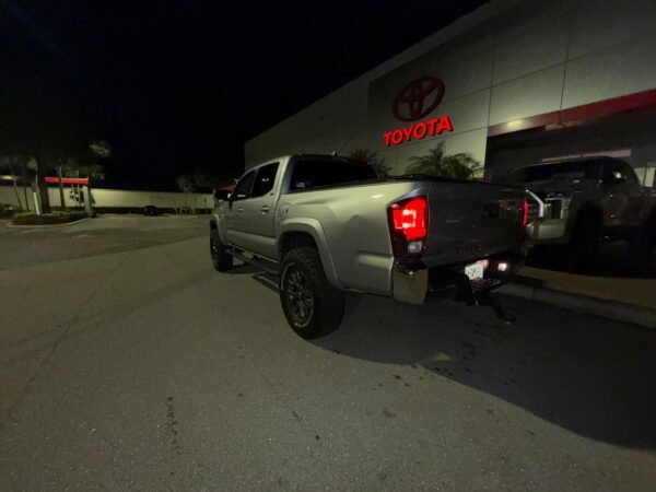 2021 Toyota Tacoma Double Cab - Image 13